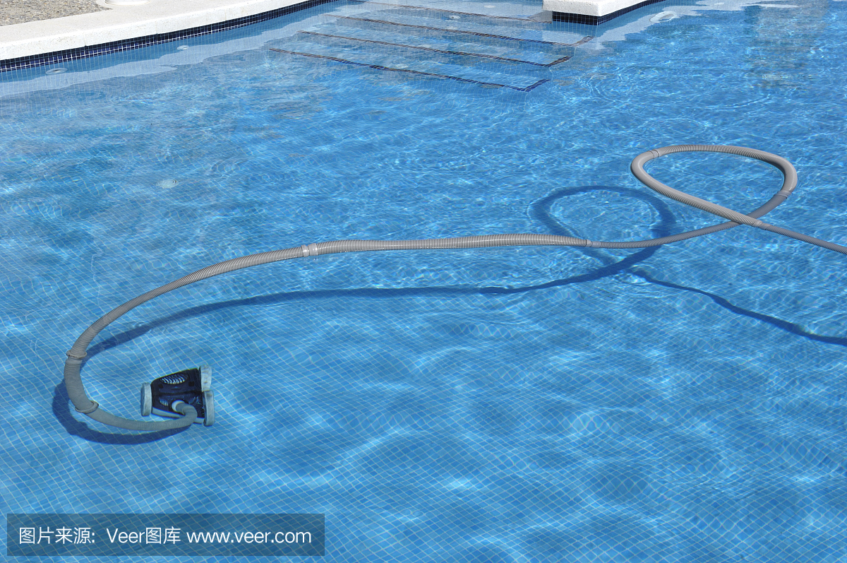 池清潔機(jī)器人